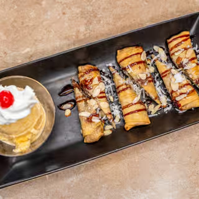 2 Fried Banana with Ice Cream.