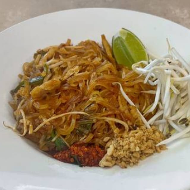 Pad Thai Rice Noodles.